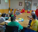 Festejan a los abuelos
