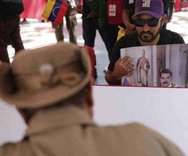 Venezolanos acuden a inscribirse en milicias ante llamado del gobierno de Maduro y tensi&oacute;n con EEUU