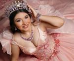 Katherine Ozuna celebró sus XV años