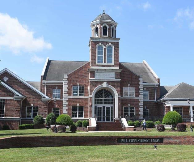 Enfrentan universidades de EU problemas financieros Enfrentan universidades de EU problemas financieros