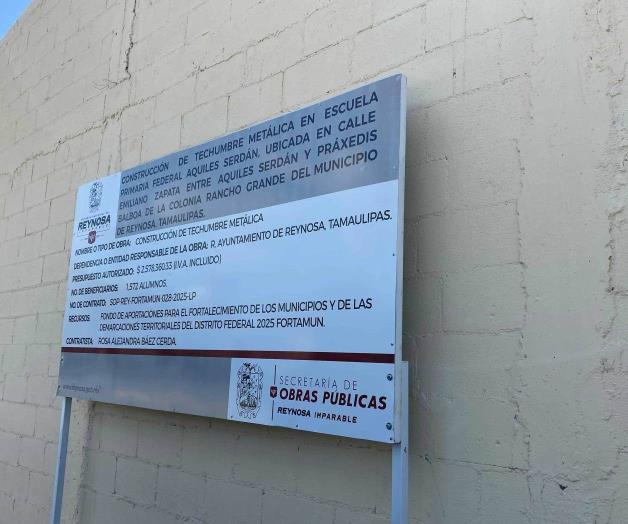 Escuela cambia a clases en línea por ¡construcción! Escuela cambia a clases en línea por ¡construcción!