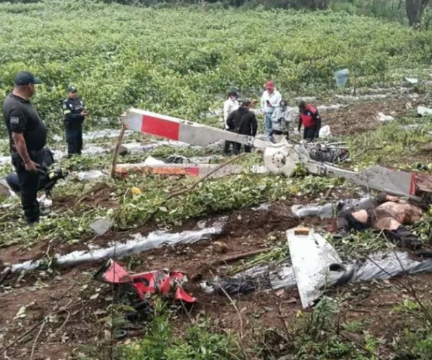 Helic&oacute;ptero se desploma en el Estado de M&eacute;xico; dos muertos
