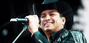 Julión Álvarez se presentará gratis este 15 de septiembre en Puebla