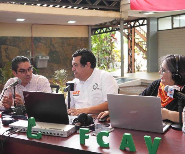 Lanzan el programa "UAT en Vivo" en el Campus de Victoria Lanzan el programa "UAT en Vivo" en el Campus de Victoria