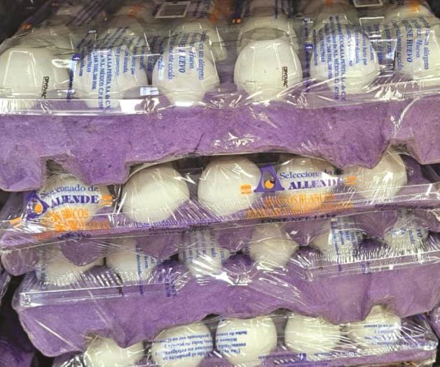 Venden el cartón del huevo en ¡125 pesos! Venden el cartón del huevo en ¡125 pesos!