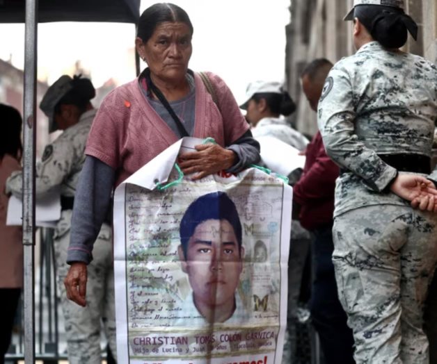 Claudia Sheinbaum se reunirá con padres de los 43 normalistas de Ayotzinapa Claudia Sheinbaum se reunirá con padres de los 43 normalistas de Ayotzinapa