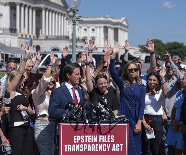 Supervivientes de Epstein piden acciones al Congreso Supervivientes de Epstein piden acciones al Congreso