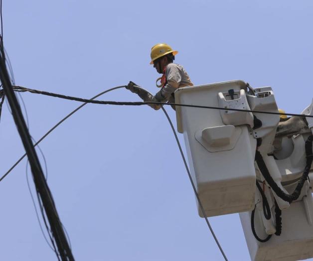 Obligarán a empresas a vender sólo a CFE Obligarán a empresas a vender sólo a CFE