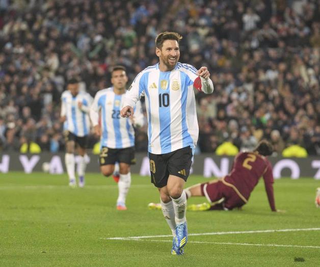 Brilla Messi en la goleada de Argentina Brilla Messi en la goleada de Argentina