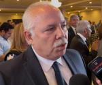 Visita el diputado a Valle Hermoso