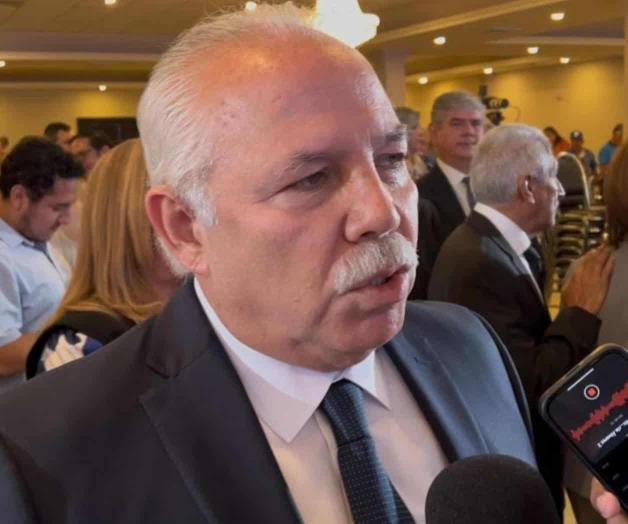 Visita el diputado a Valle Hermoso