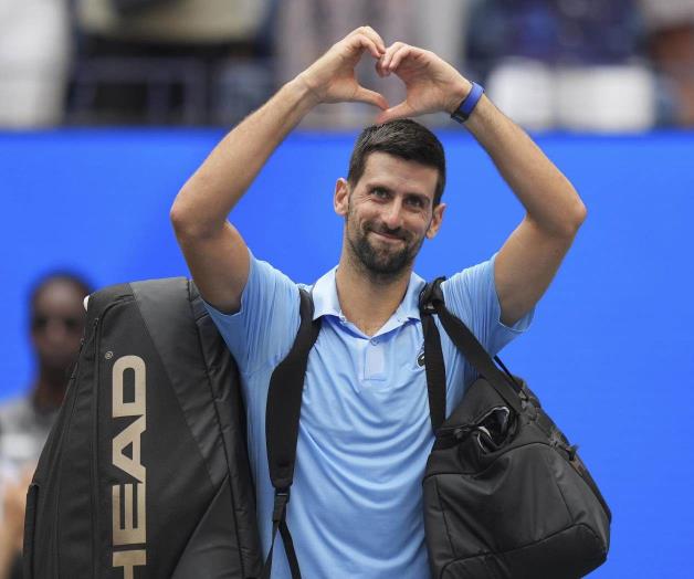 Djokovic no tira la toalla en la búsqueda del título 25 de Slam
