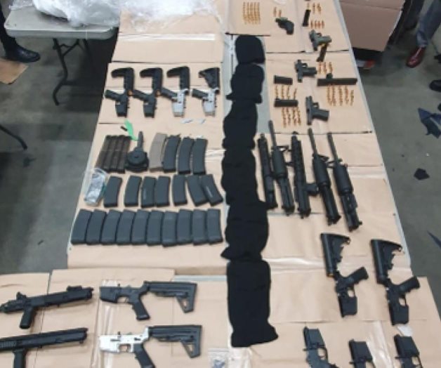 Conspiran para traficar armas rumbo a México Conspiran para traficar armas rumbo a México