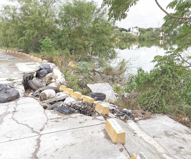 Deslave por las lluvias amenaza con tragedia Deslave por las lluvias amenaza con tragedia