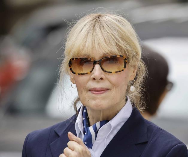 ‘Debe Trump pagar compensación acolumnista que lo acusó de violarla’ ‘Debe Trump pagar compensación acolumnista que lo acusó de violarla’