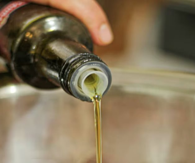 Descubre cómo guardar tu aceite de oliva para mantenerlo fresco por más tiempo Descubre cómo guardar tu aceite de oliva para mantenerlo fresco por más tiempo