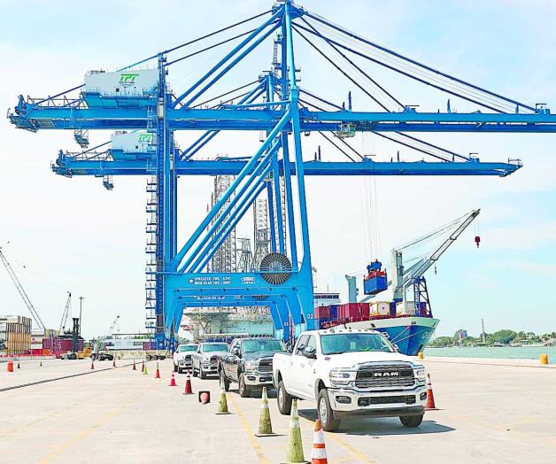 Crece 1.4% envíos de autos en agosto Crece 1.4% envíos de autos en agosto