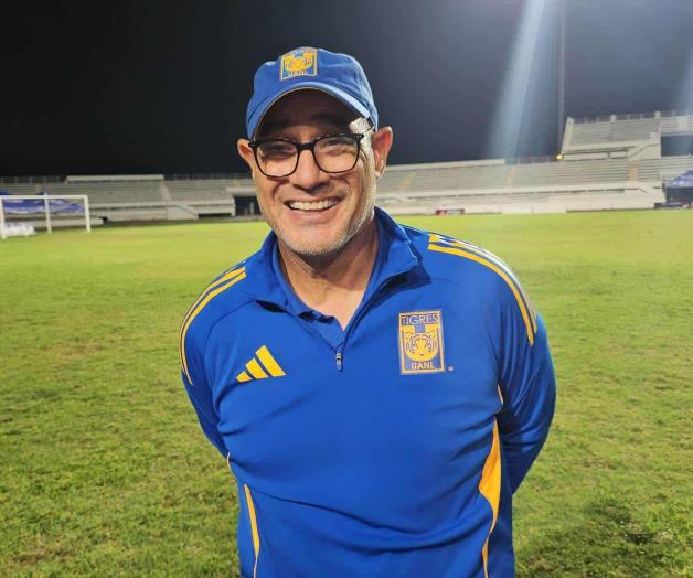 Noche especial para Turrubiates Noche especial para Turrubiates