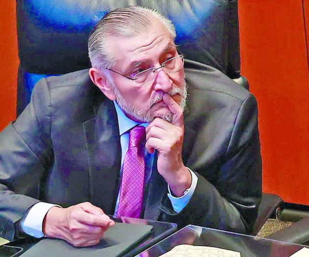 Senado: se acabaron los viajes al extranjero Senado: se acabaron los viajes al extranjero