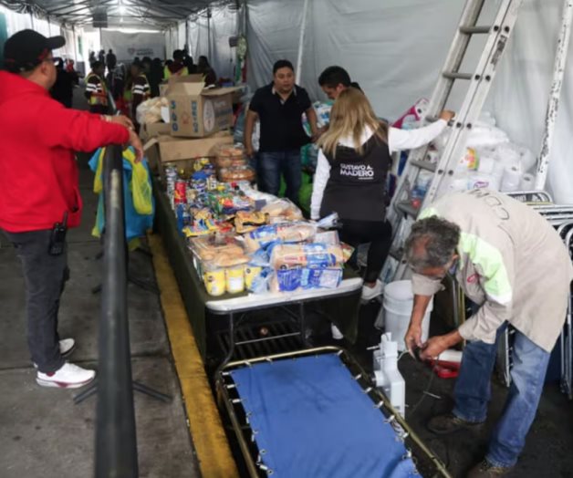 Continúa ayuda psicológica y comida para familiares de víctimas de la explosión Continúa ayuda psicológica y comida para familiares de víctimas de la explosión