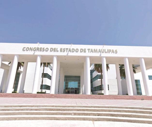 Renuncian 4 jueces; Congreso elige a sustitutos Renuncian 4 jueces; Congreso elige a sustitutos