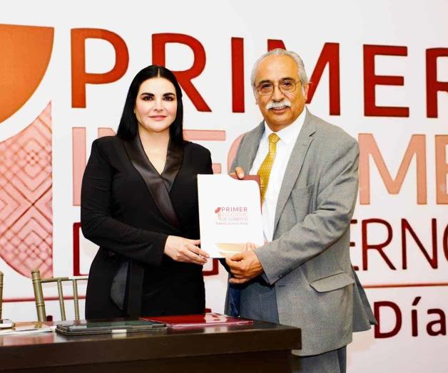 Presenta Nataly su primer informe Presenta Nataly su primer informe