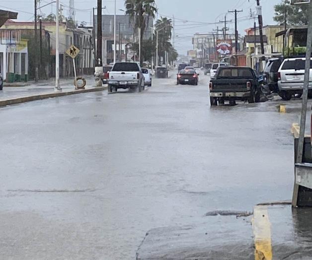 Fuerte torrencial pega en Nuevo Progreso Fuerte torrencial pega en Nuevo Progreso