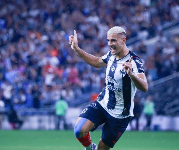 El líder sigue enrachado