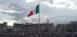 Riña en Zócalo de CDMX deja trabajadores de SPARVP heridos