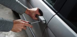 Roban ocho autos de una agencia en Acapulco