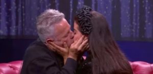 Alexis Ayala nomina a Aldo a cambio de estar con su esposa Cinthia