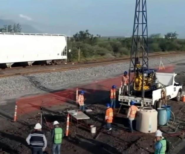 Carlos Slim liderará construcción de tramo ferroviario Saltillo-Monterrey Carlos Slim liderará construcción de tramo ferroviario Saltillo-Monterrey