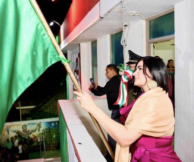 Viven noche de fervor patrio en Díaz Ordaz Viven noche de fervor patrio en Díaz Ordaz