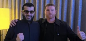 Canelo Álvarez no se va a retirar tras derrota con Crawford