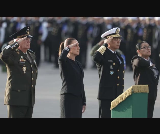 Claudia Sheinbaum encabeza emotiva ceremonia en memoria de las víctimas de los sismos Claudia Sheinbaum encabeza emotiva ceremonia en memoria de las víctimas de los sismos