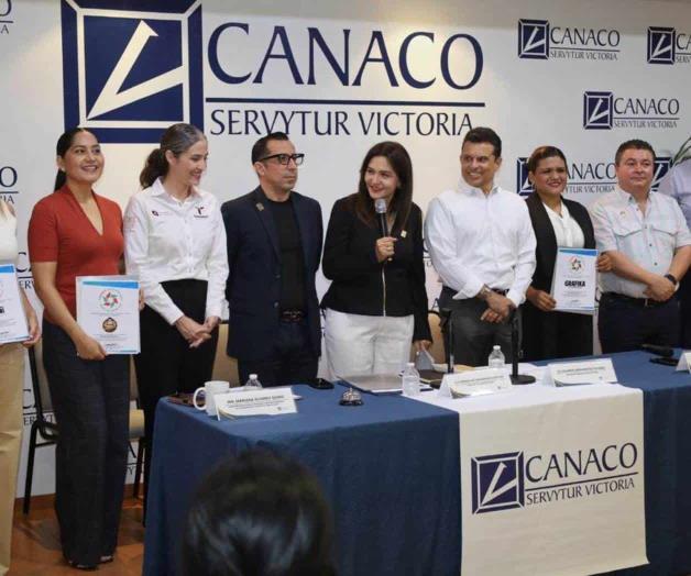 Se integra Victoria al "Viernes muy Mexicano" Se integra Victoria al "Viernes muy Mexicano"