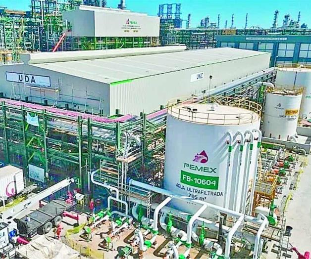 Asaltan refinería de Dos Bocas Asaltan refinería de Dos Bocas