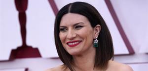 Laura Pausini y Ozuna se presentarán en los Premios Billboard