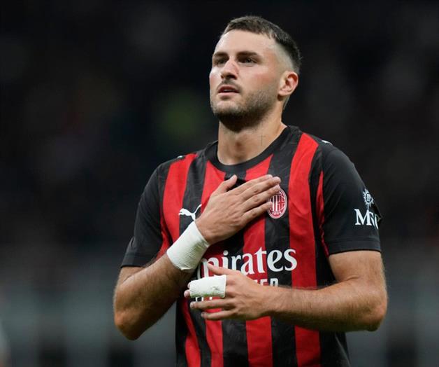 Giménez y Pulisic marcan y AC Milan vence 3-0 a Lecce para avanzar a octavos en la Copa Italia Giménez y Pulisic marcan y AC Milan vence 3-0 a Lecce para avanzar a octavos en la Copa Italia