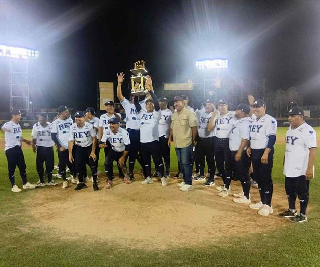 ¡Bicampeones! ¡Bicampeones!