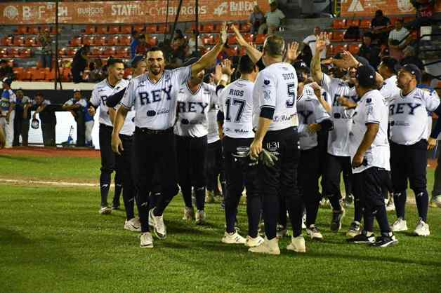 ¡Bicampeones! ¡Bicampeones!