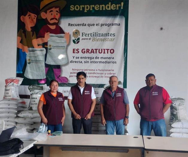Entregan más de 2 mil toneladas de fertilizante Entregan más de 2 mil toneladas de fertilizante
