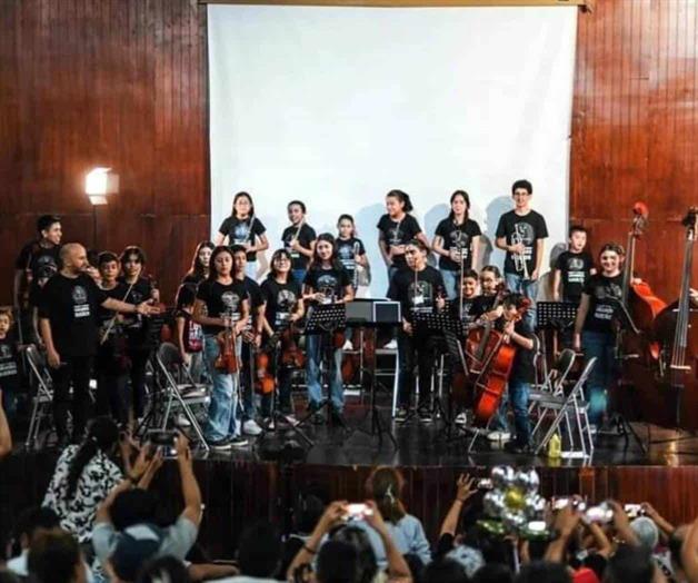 Retiene Aduana equipo de una orquesta infantil Retiene Aduana equipo de una orquesta infantil