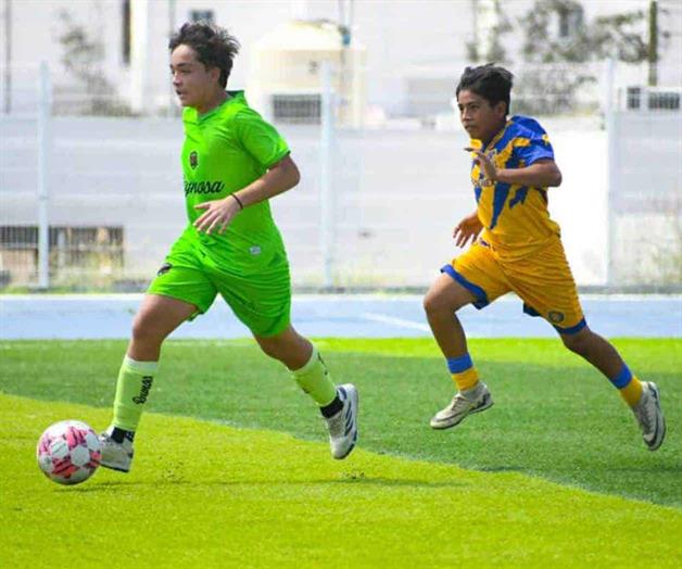 ¡Rodó el balón! ¡Rodó el balón!