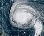 Surge tormenta tropical Imelda cerca de Bahamas y podría convertirse en huracán en los próximos días