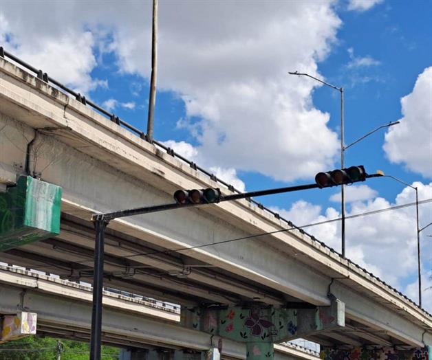 Enésima falla de los semáforos inteligentes Enésima falla de los semáforos inteligentes