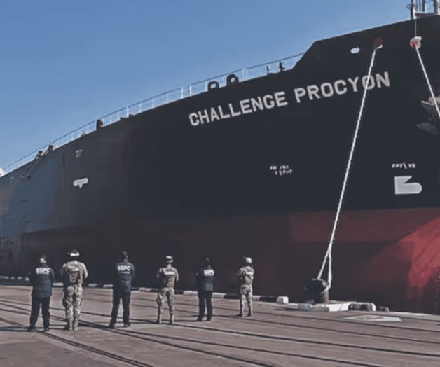 Morena va contra huachicol fiscal y facturación falsa