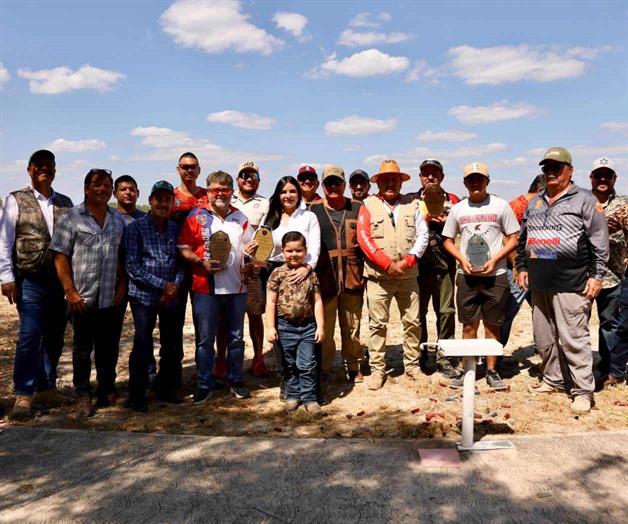 Asiste Nataly a torneo de pesca Asiste Nataly a torneo de pesca
