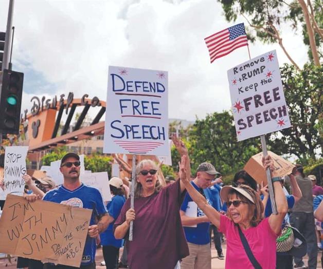 ´Libertad de expresión en EU enfrenta un asedio político´ ´Libertad de expresión en EU enfrenta un asedio político´