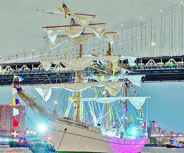 Regresa a México Buque Escuela Cuauhtémoc